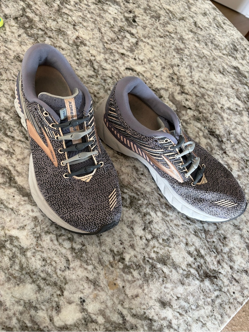 Women’s Gray Knit Running Shoes with Rose Accent Brooks adrenaline